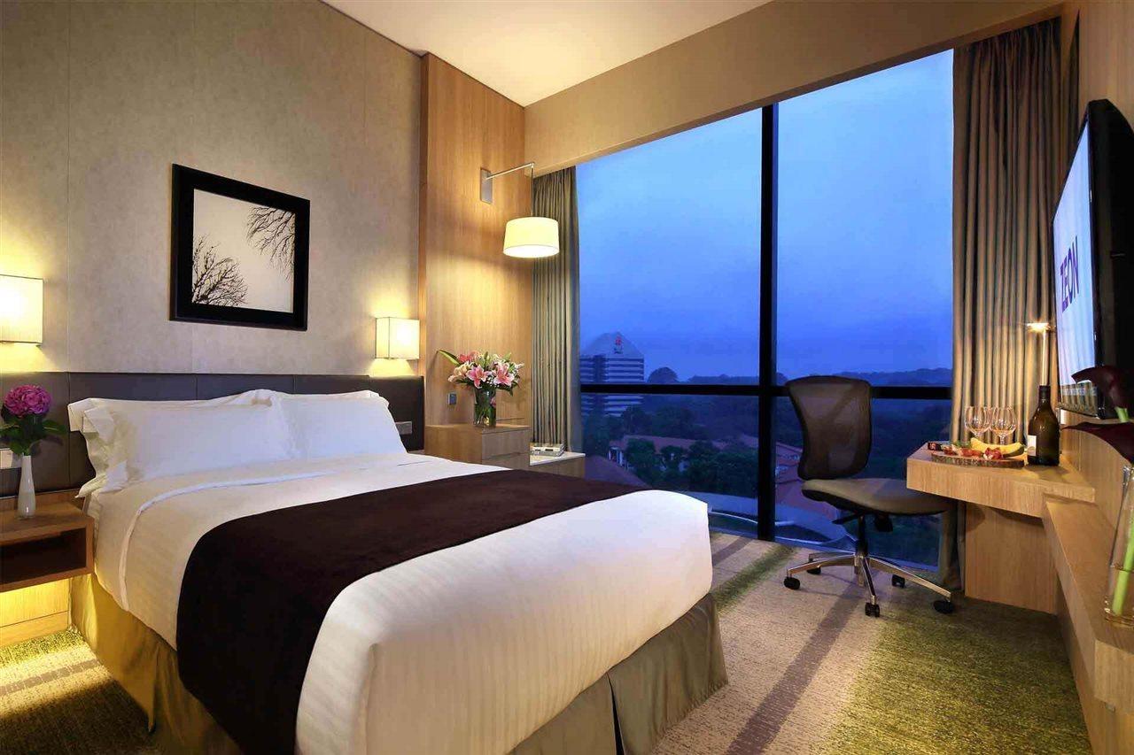 Momentus Hotel Alexandra Singapore Exterior foto
